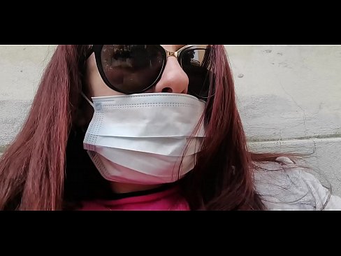 ❤️ Nicoletta hefnir sín á nágranna sínum og pissar í bílskúrinn hans (sérstök Covid19 ítalsk sóttkví) ☑ Klámmyndband á klám is.dewporn.ru ❌❤