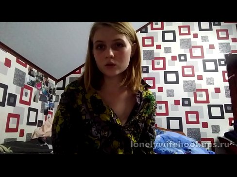 ❤️ Ungur ljóshærður nemandi frá Rússlandi hefur gaman af stærri pikkum. ☑ Klámmyndband á klám is.dewporn.ru ❌❤