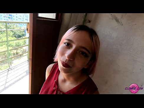 ❤️ Nemandi Sensual sýgur ókunnugan í úthafinu - Ásamt andliti hans ☑ Klámmyndband á klám is.dewporn.ru ❌❤